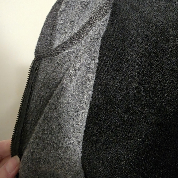 New Kids on the Block Tour 2022 Hoodie - Picture 8 of 8